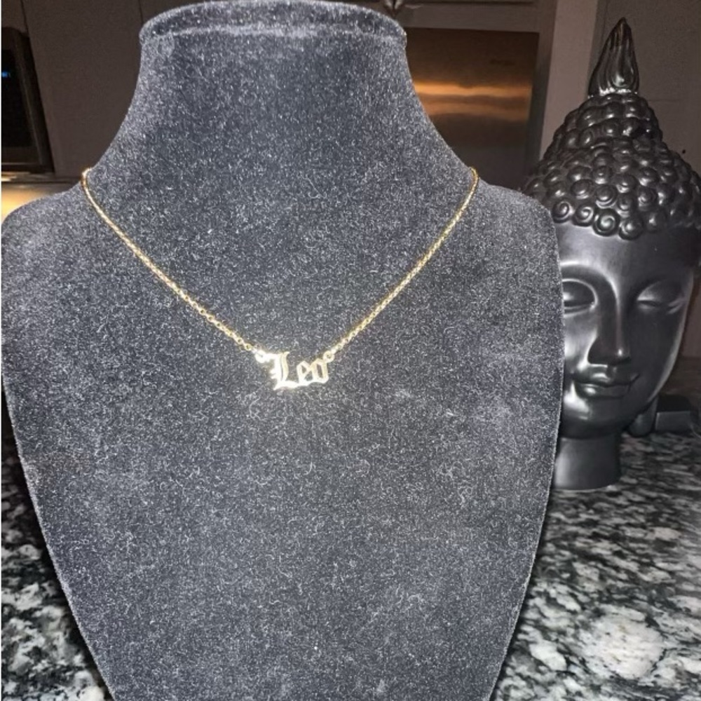 Leo zodiac necklace